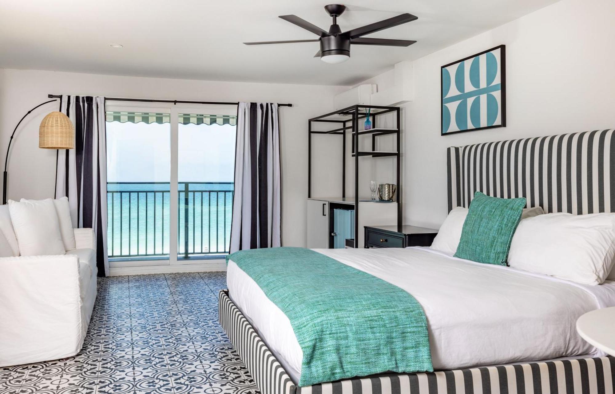 Seabreeze At Anna Maria Island Inn Bradenton Beach Exterior foto
